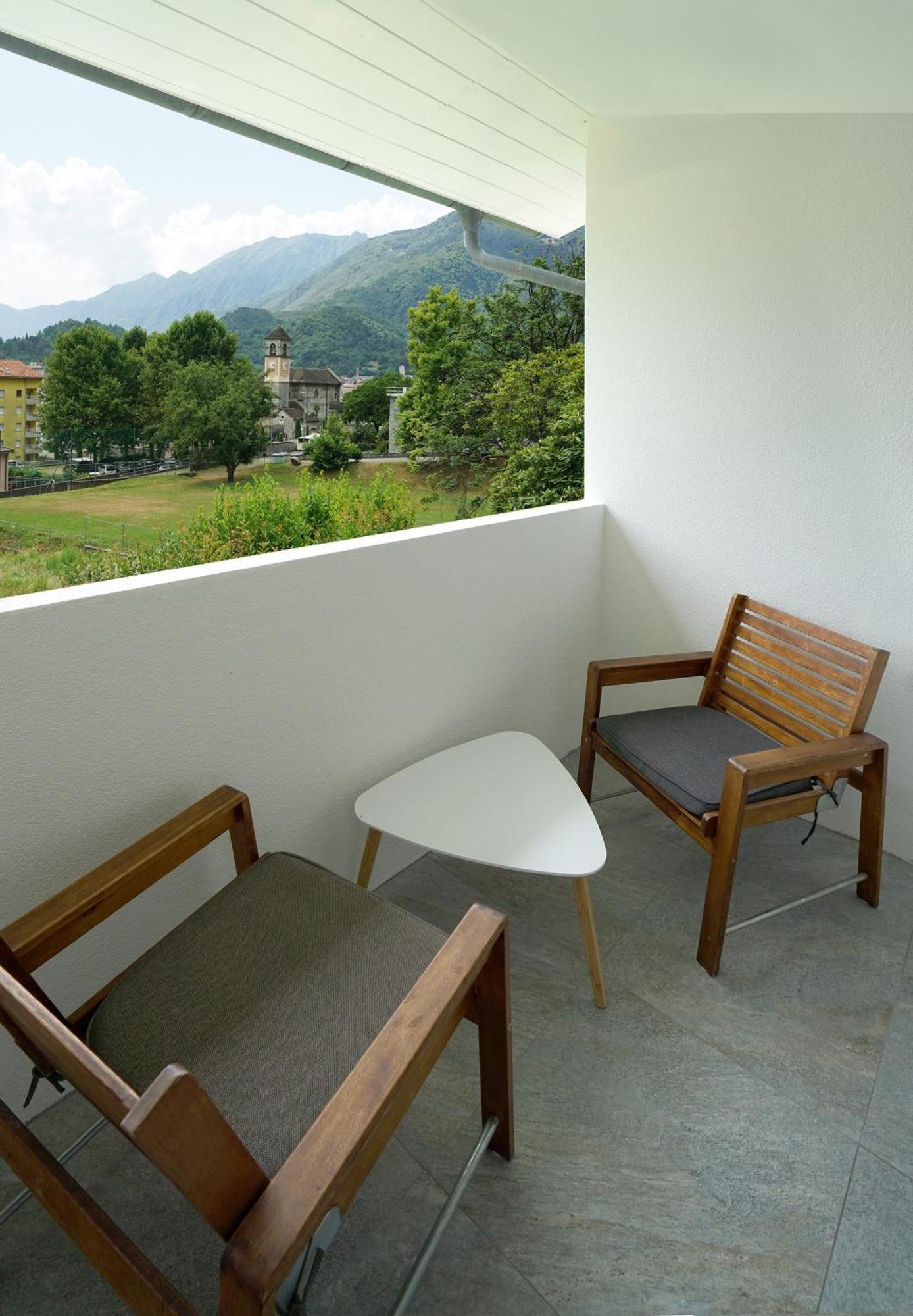 Be Easy In Selva Hotel Locarno Exterior foto